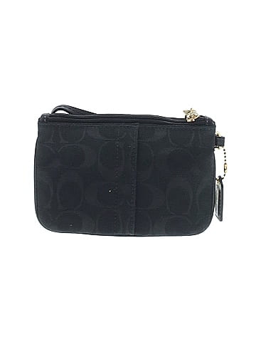 Coach Wristlet (view 2)