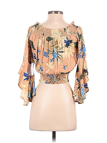 ASTR The Label 3/4 Sleeve Blouse (view 2)