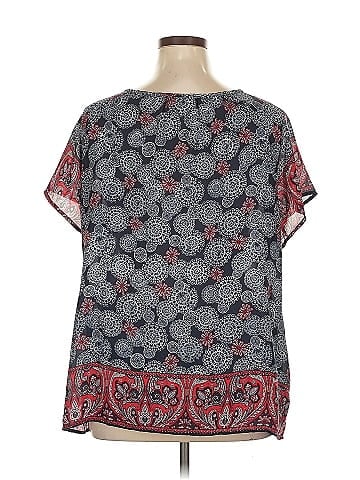 db established 1962 Short Sleeve Blouse (view 2)