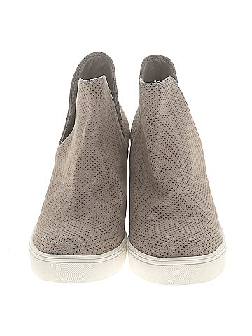 Mia Sneakers (view 2)