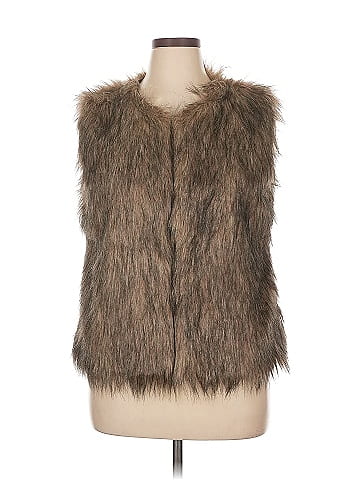 Tanming Faux Fur Vest (view 1)