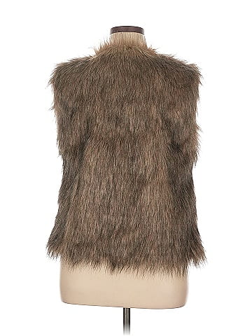 Tanming Faux Fur Vest (view 2)