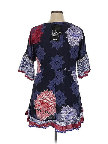 Avenue Short Sleeve Blouse (view 2)