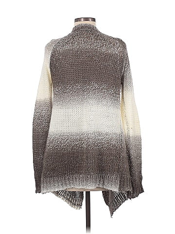 Love Stitch Poncho (view 2)