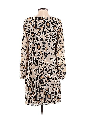 Badgley Mischka Casual Dress (view 2)