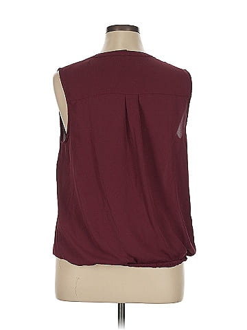 Soho JEANS NEW YORK & COMPANY Sleeveless Blouse (view 2)