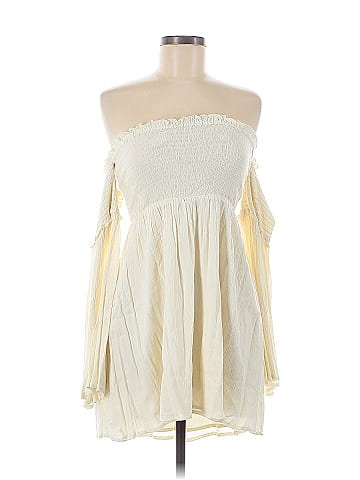 Ecote 3/4 Sleeve Blouse (view 1)