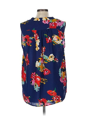 Violet & Claire Sleeveless Blouse (view 2)
