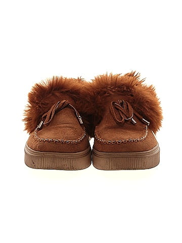 Unbranded Flats (view 2)
