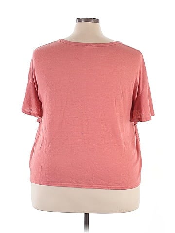 Old Navy Short Sleeve T-Shirt (view 2)