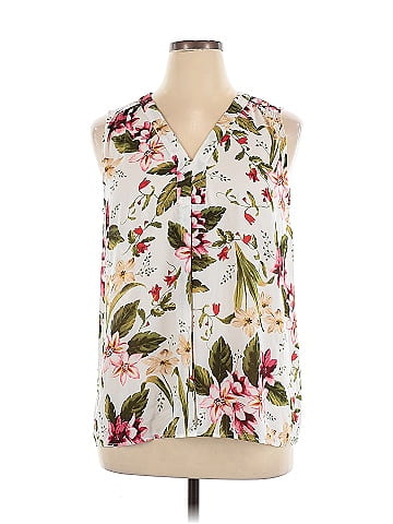 Violet & Claire Sleeveless Blouse (view 1)