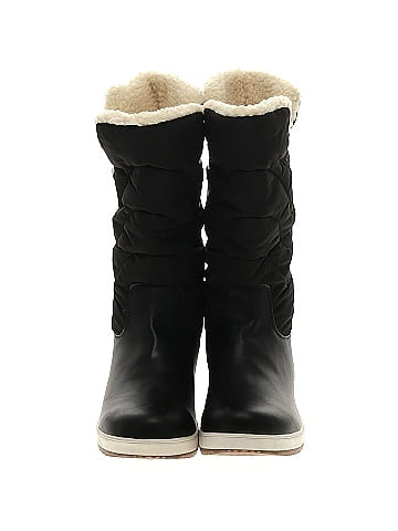 Journee Collection Boots (view 2)