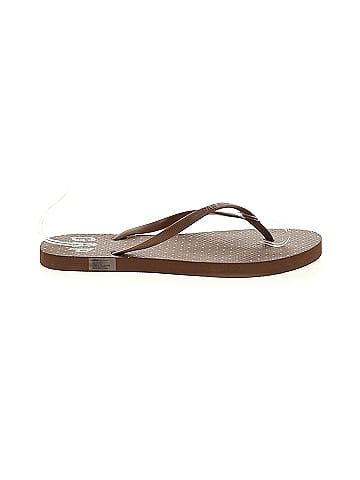 Gap Flip Flops (view 1)