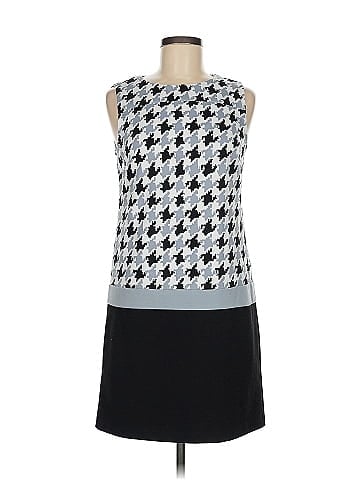 Donna Morgan Casual Dress (view 1)