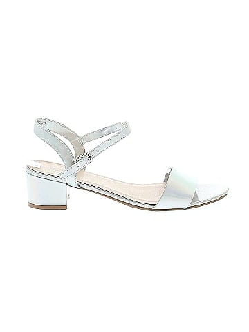 The Children's Place Sandals (view 1)