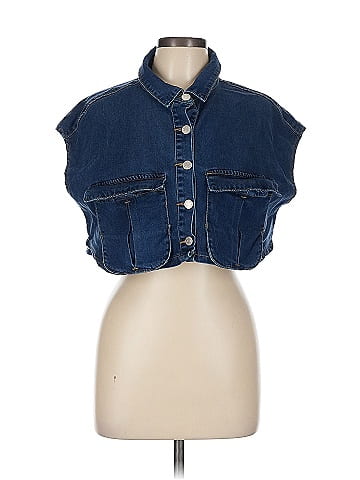 Akira Sleeveless Button-Down Shirt (view 1)