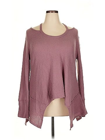 Andree by UNIT Pullover Sweater (view 1)
