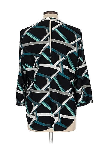 Trouve 3/4 Sleeve Blouse (view 2)