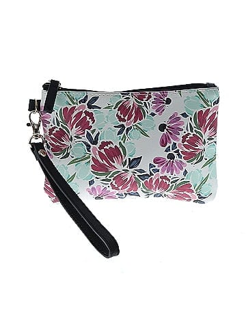 Unbranded Wristlet (view 1)
