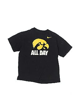 Nike Short Sleeve T-Shirt (view 1)