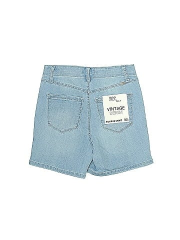1822 Denim Denim Shorts (view 2)