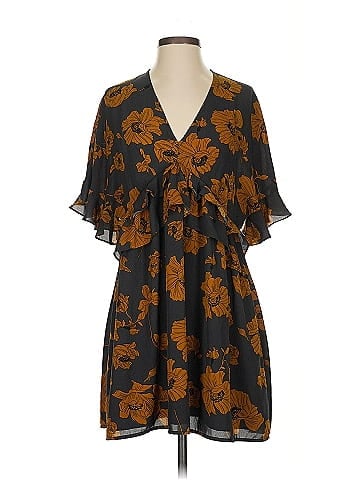 Everly Casual Dress (view 1)
