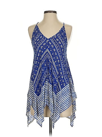 Sun & Shadow Sleeveless Blouse (view 1)