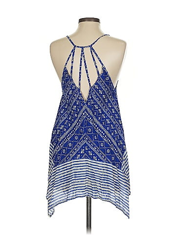 Sun & Shadow Sleeveless Blouse (view 2)