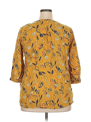 Gracila 3/4 Sleeve Blouse (view 2)