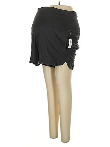 Old Navy - Maternity Shorts (view 1)