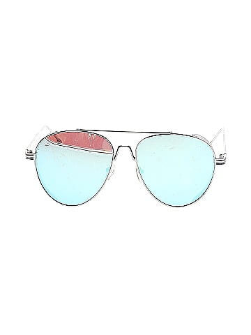 Privé Revaux Sunglasses (view 2)