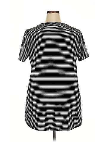 Amaryllis Short Sleeve T-Shirt (view 2)
