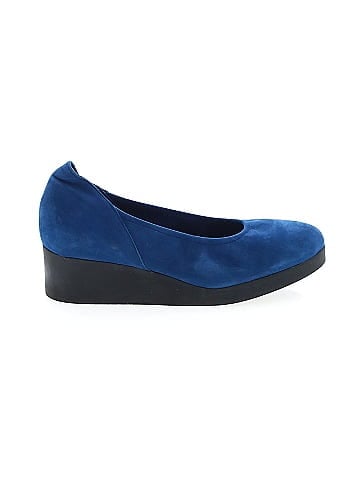 Arche Wedges (view 1)