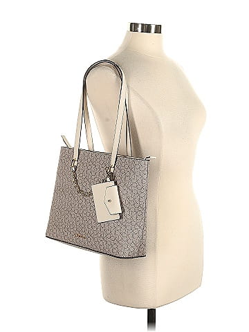 Calvin Klein Shoulder Bag (view 2)