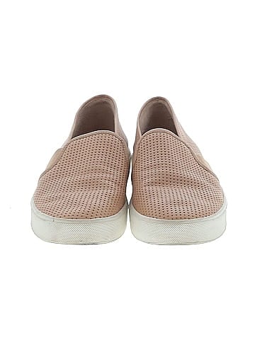 Vince. Flats (view 2)