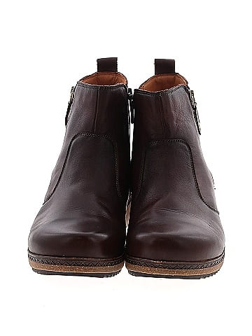 Pikolinos Ankle Boots (view 2)