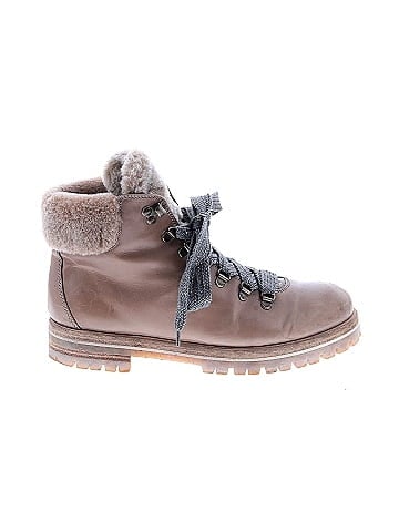Attilio Giusti Leombruni Ankle Boots (view 1)