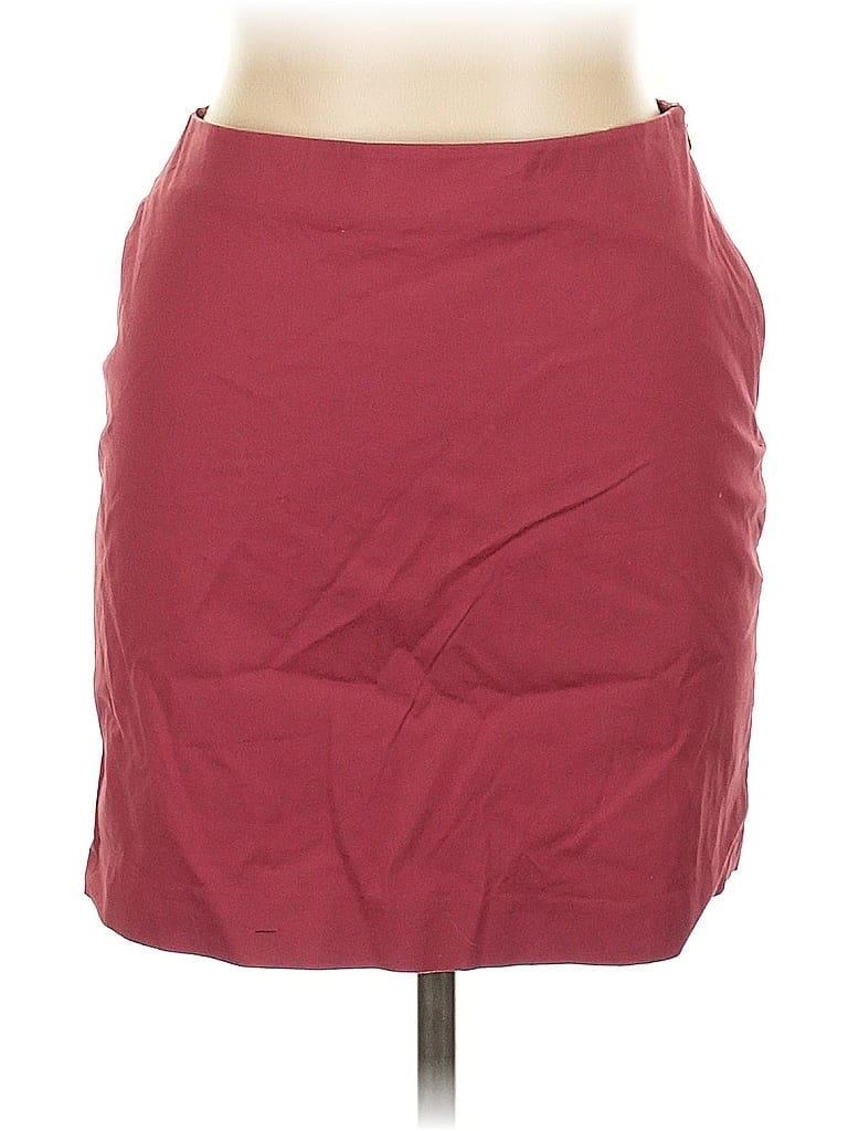 Click to view more detailed imagery on our partner's website Pre-owned Banana Republic Casual Skirt In Burgundy