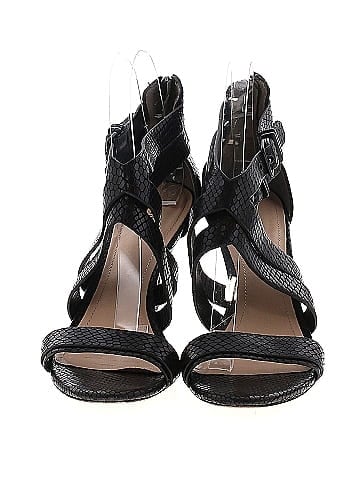 Pour La Victoire Heels (view 2)