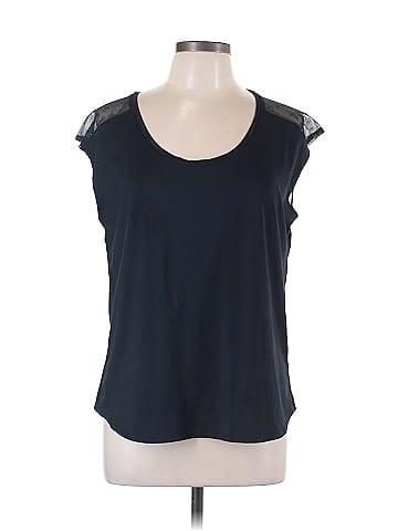 Fabletics Sleeveless T-Shirt (view 1)