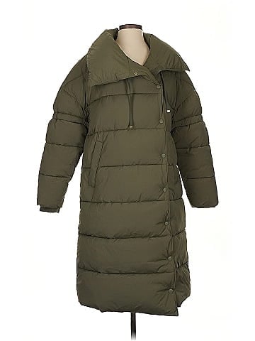 Closed Coat (view 1)