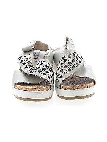Pikolinos Sandals (view 2)