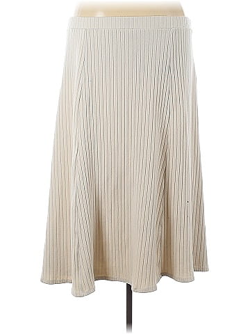 Old Navy Casual Skirt (view 2)