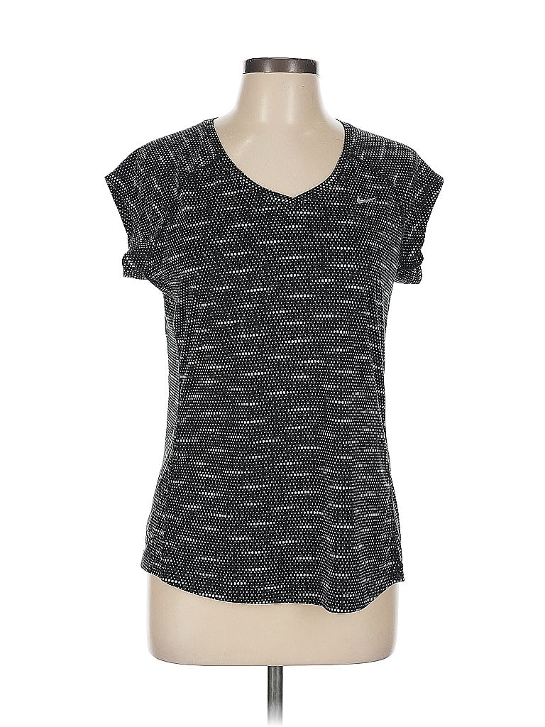 Pre-owned Nike Active T-shirt In Gray