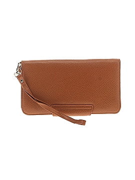 Vicenzo Leather Wristlet