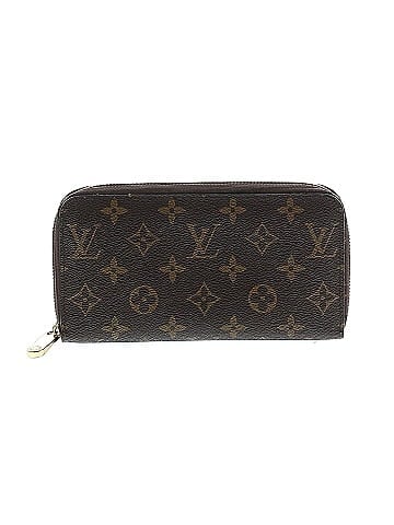 Louis Vuitton Monogram Canvas Zippy Wallet (view 1)