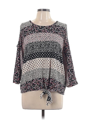 Hannah 3/4 Sleeve Top (view 1)