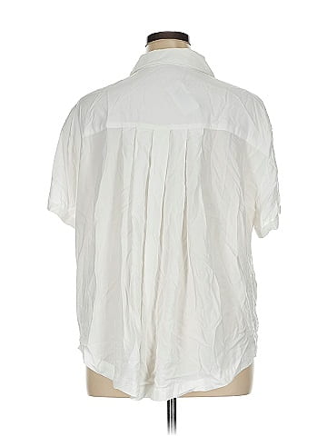 Torrid Short Sleeve Blouse (view 2)