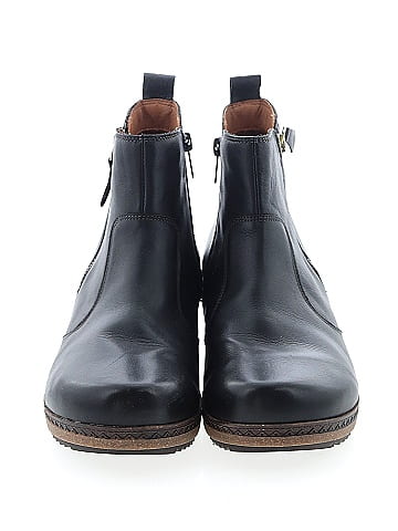 Pikolinos Ankle Boots (view 2)