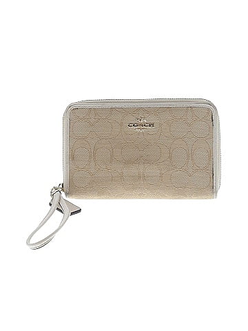 Coach Wristlet (view 1)